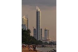 Jomtien - Arpartement-Hochhäuser am Strand