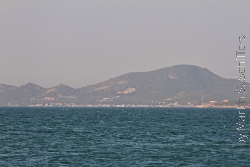 Koh Larn im Dunst Bild 1