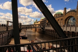 Hamburg - Landungsbrücken von der Brücke