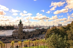 Hamburg - Sicht vom Weinberg am Stintfang Bild 2